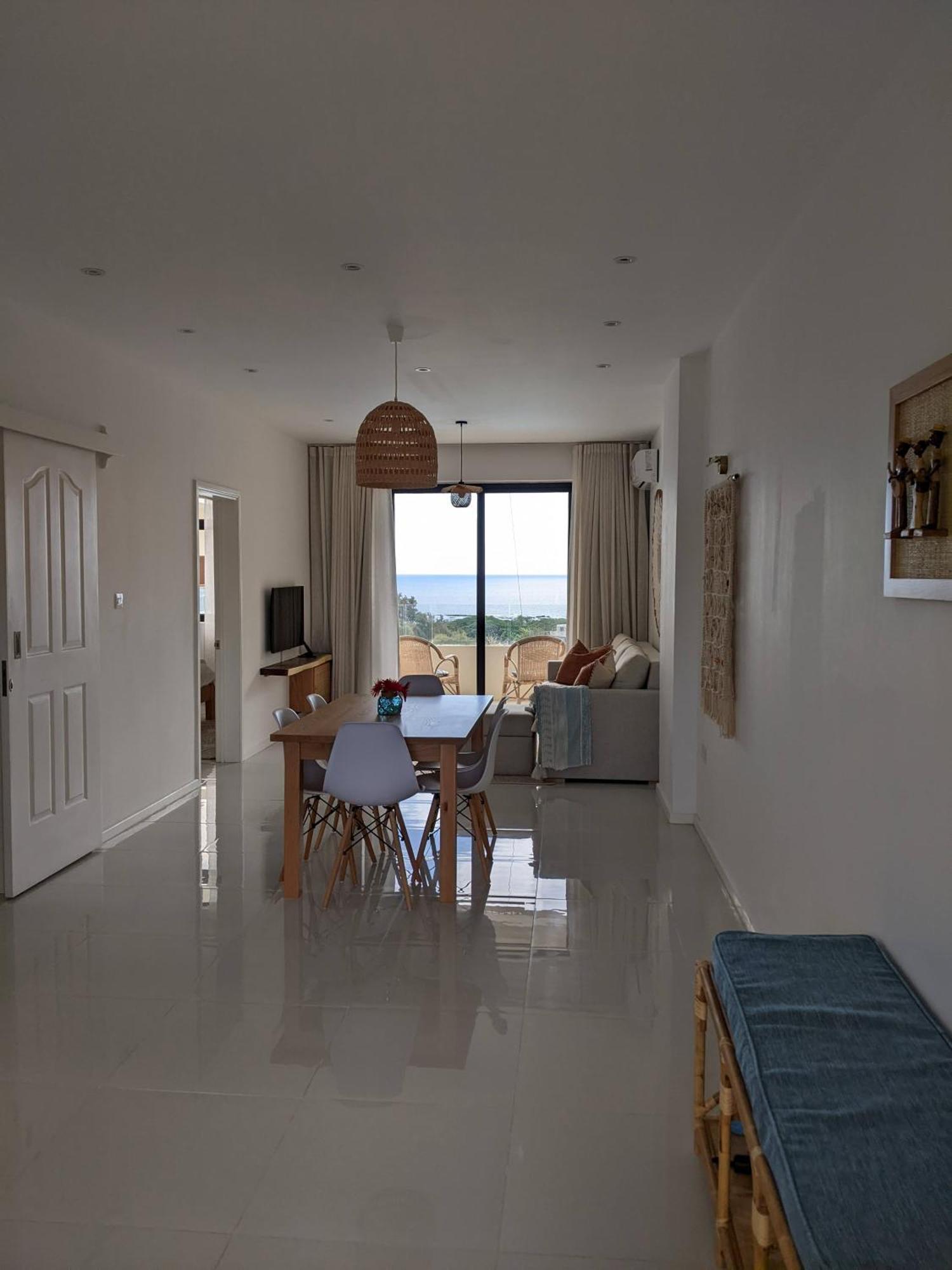 Seaview Serenity Apartment Flic-en-Flacq Eksteriør bilde